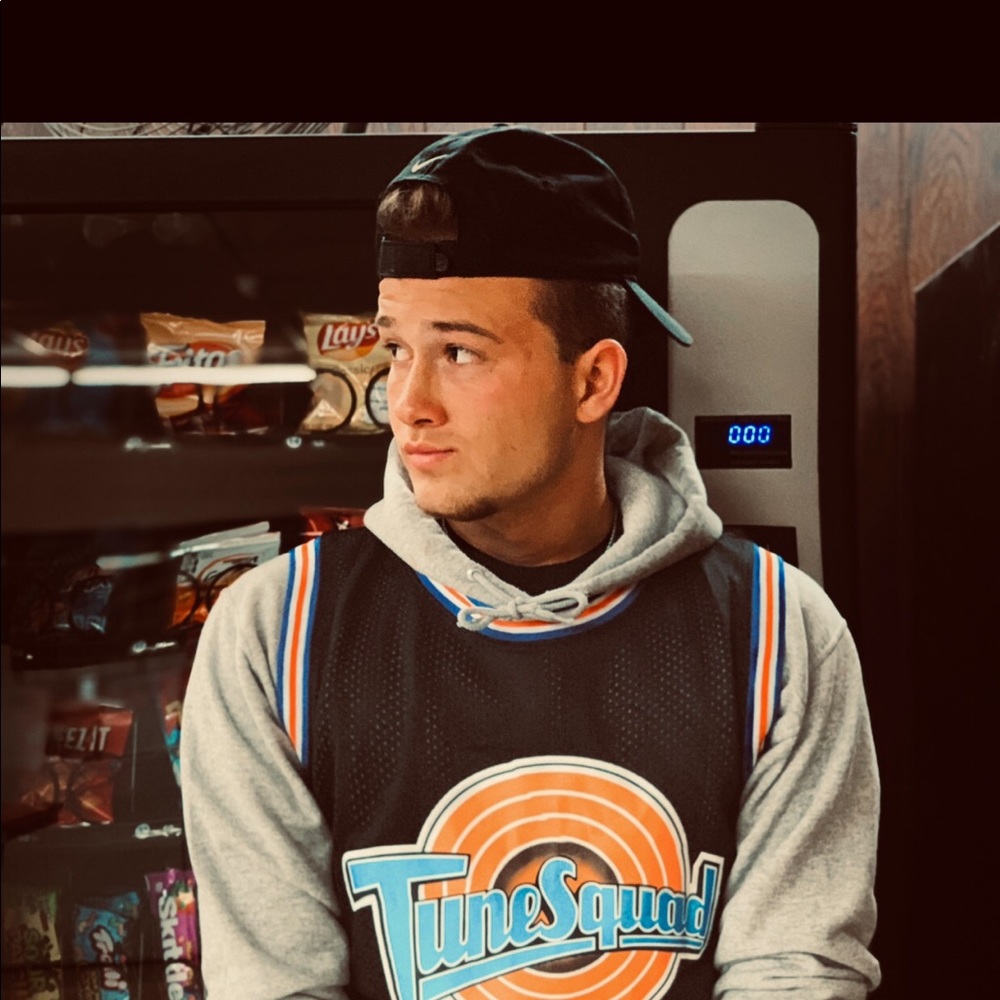 Meet your Posher, Kyle